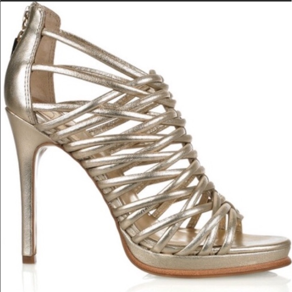 DVF Envy Strappy Sandal 👠